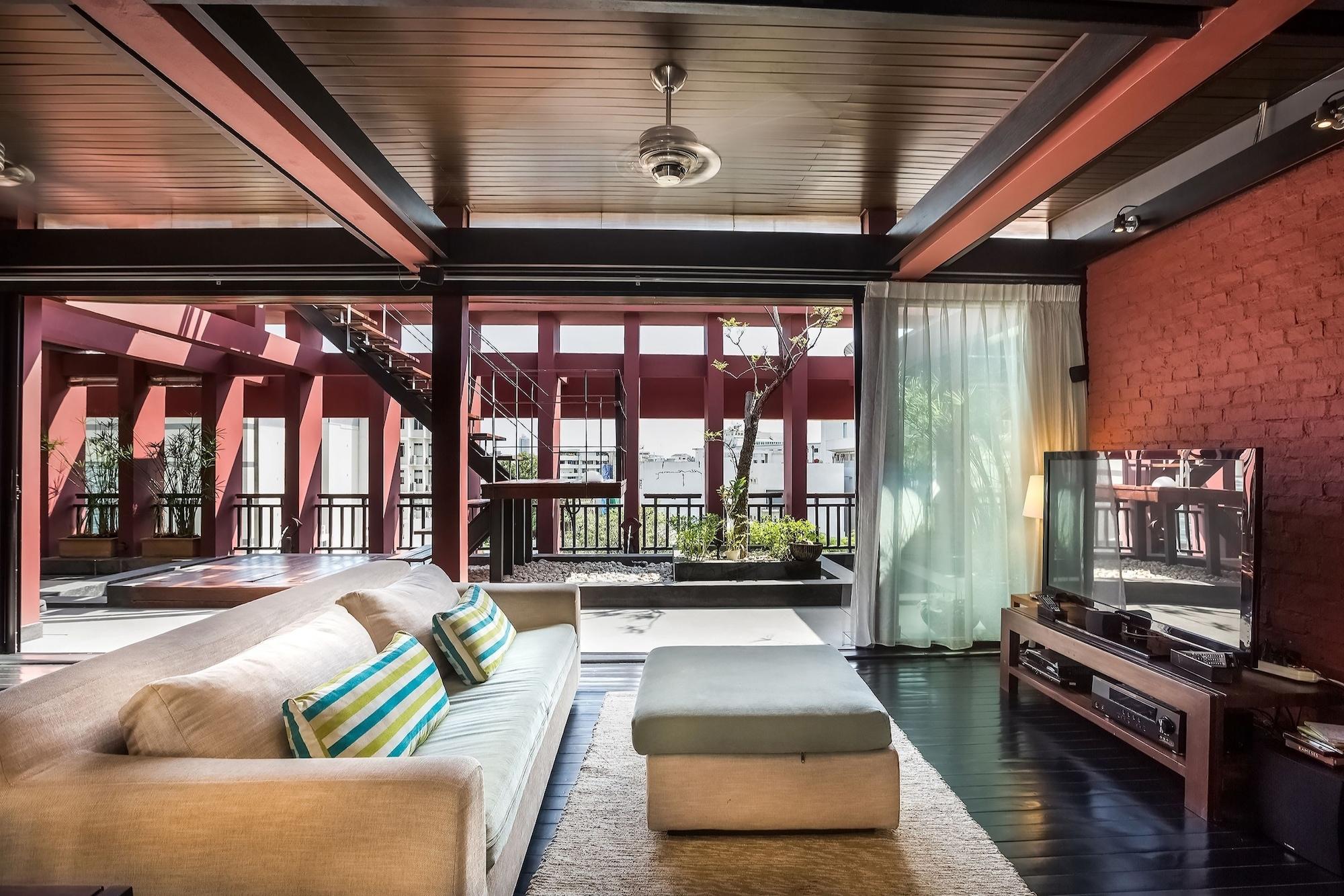 Loogchoob Homestay Bangkok Buitenkant foto