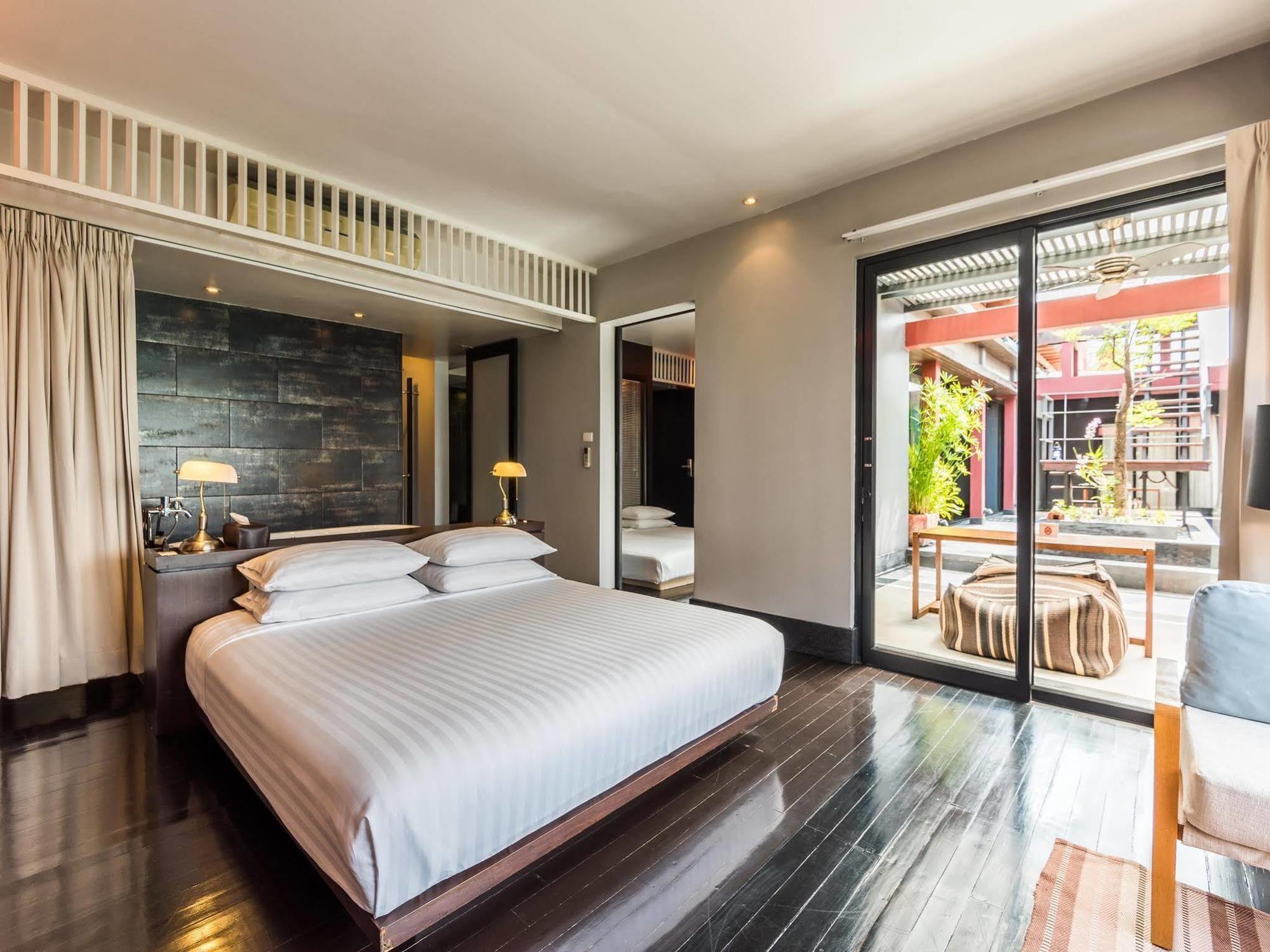 Loogchoob Homestay Bangkok Buitenkant foto
